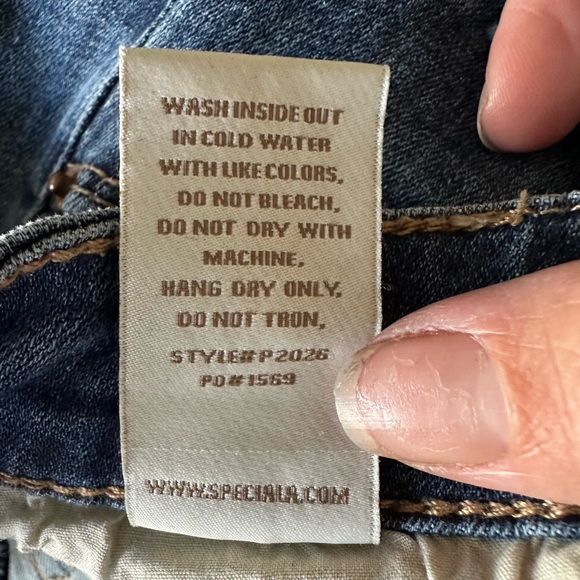 A’2nd Distressed Jeans - Picture 8 of 8